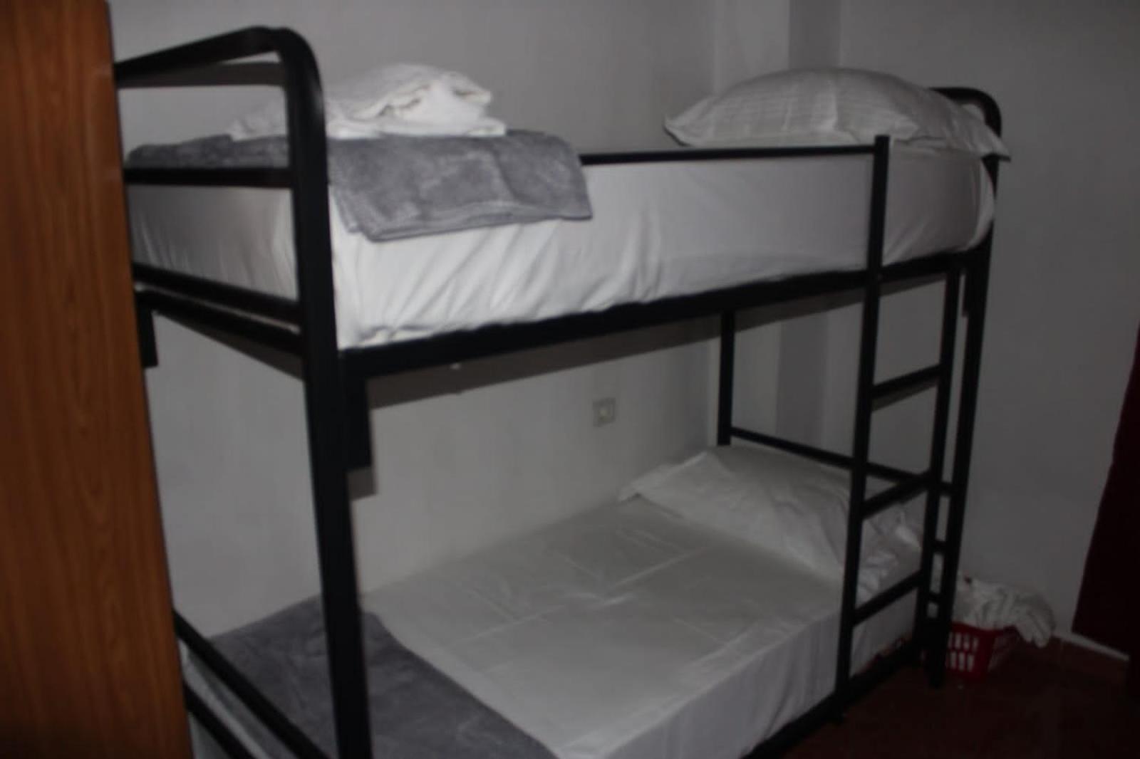 Crew Hostel טיראנה מראה חיצוני תמונה